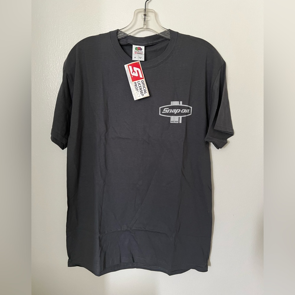 Snap On Tools Logo Tee Short Sleeve Fruit Of The Loom Heavy Cotton SIZE M